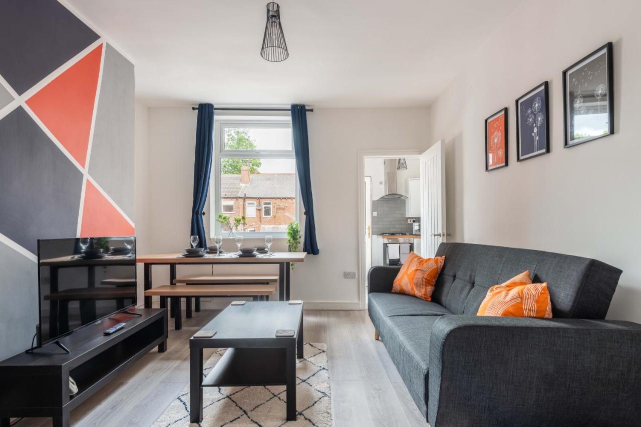 Hopetown Apartment-Modern 1 Bed With Free Parking Normanton  Екстериор снимка